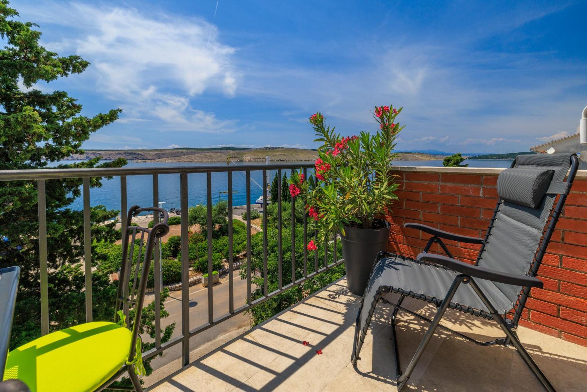 Apartmani Viktorija ยาดราโนโว ภายนอก รูปภาพ