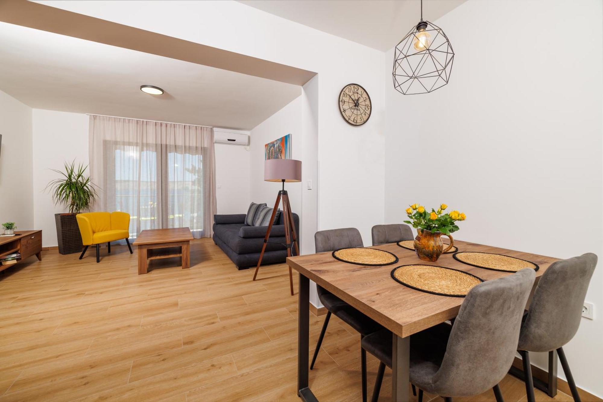 Apartmani Viktorija ยาดราโนโว ภายนอก รูปภาพ