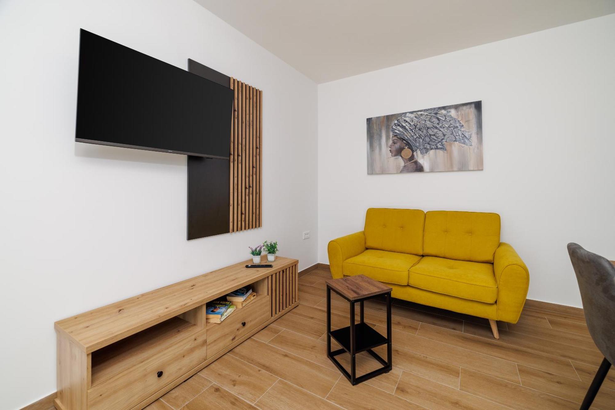 Apartmani Viktorija ยาดราโนโว ภายนอก รูปภาพ